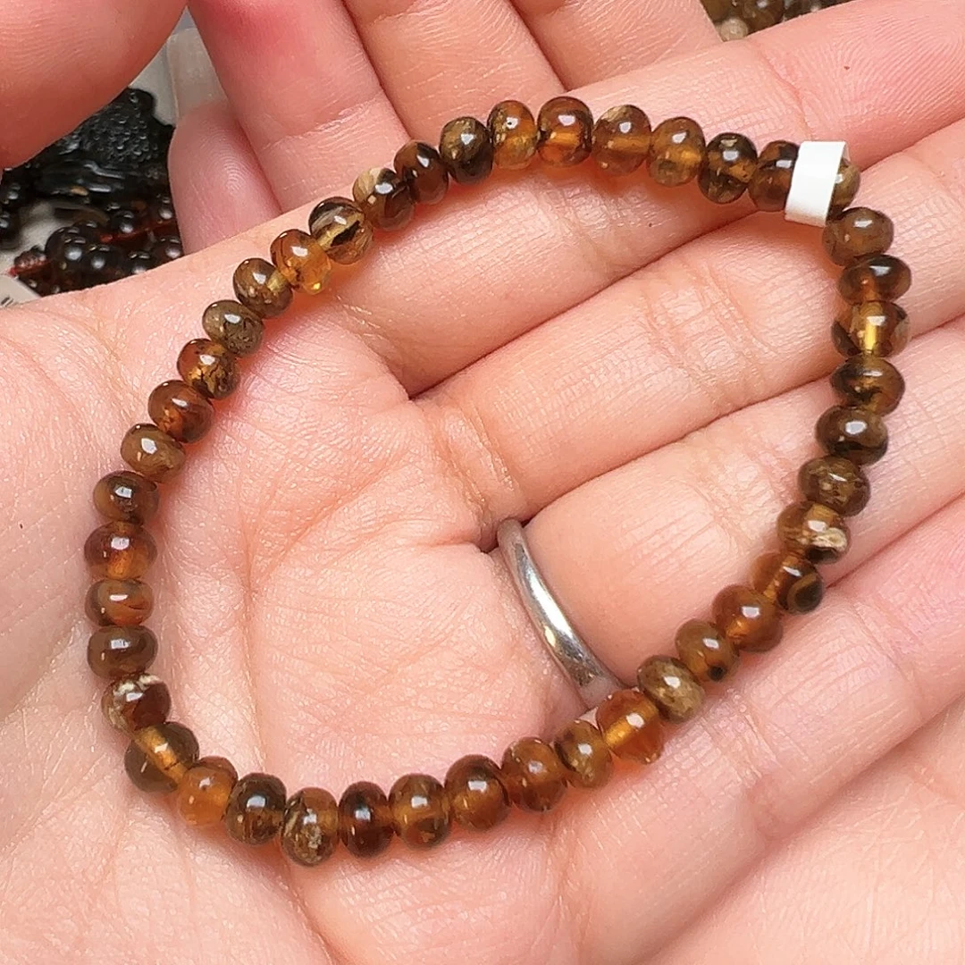 琥珀未镶嵌裸石抚顺琥珀五10670