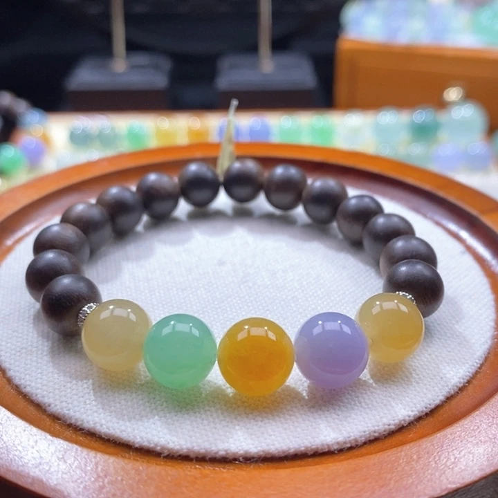 翡翠未镶嵌颈饰翡翠浓彩色手串