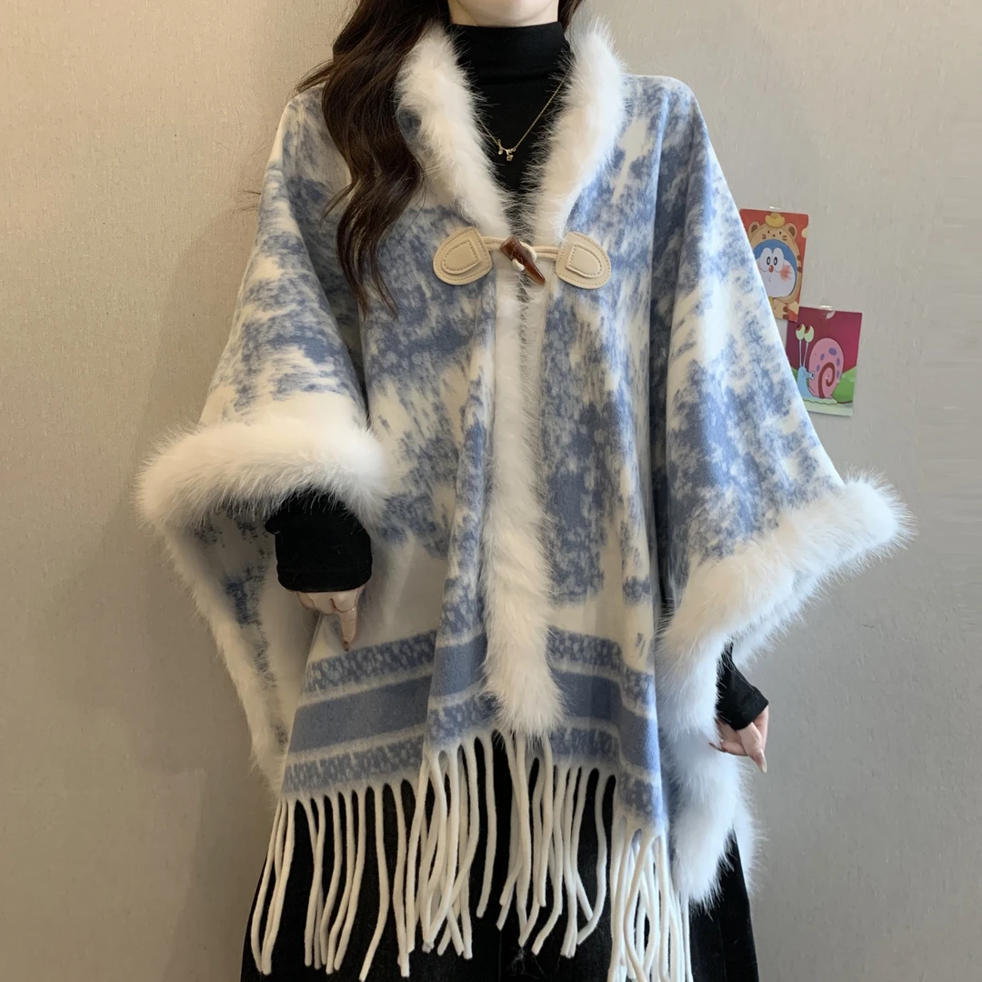 新中式国风流苏斗篷毛衣披肩外套女秋冬新款大码胖mm宽松慵懒上衣