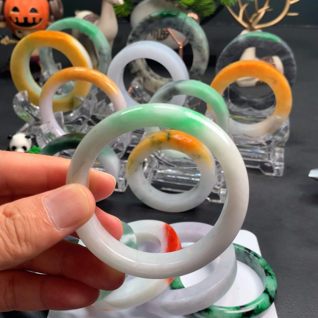 定制翡翠手镯未镶嵌