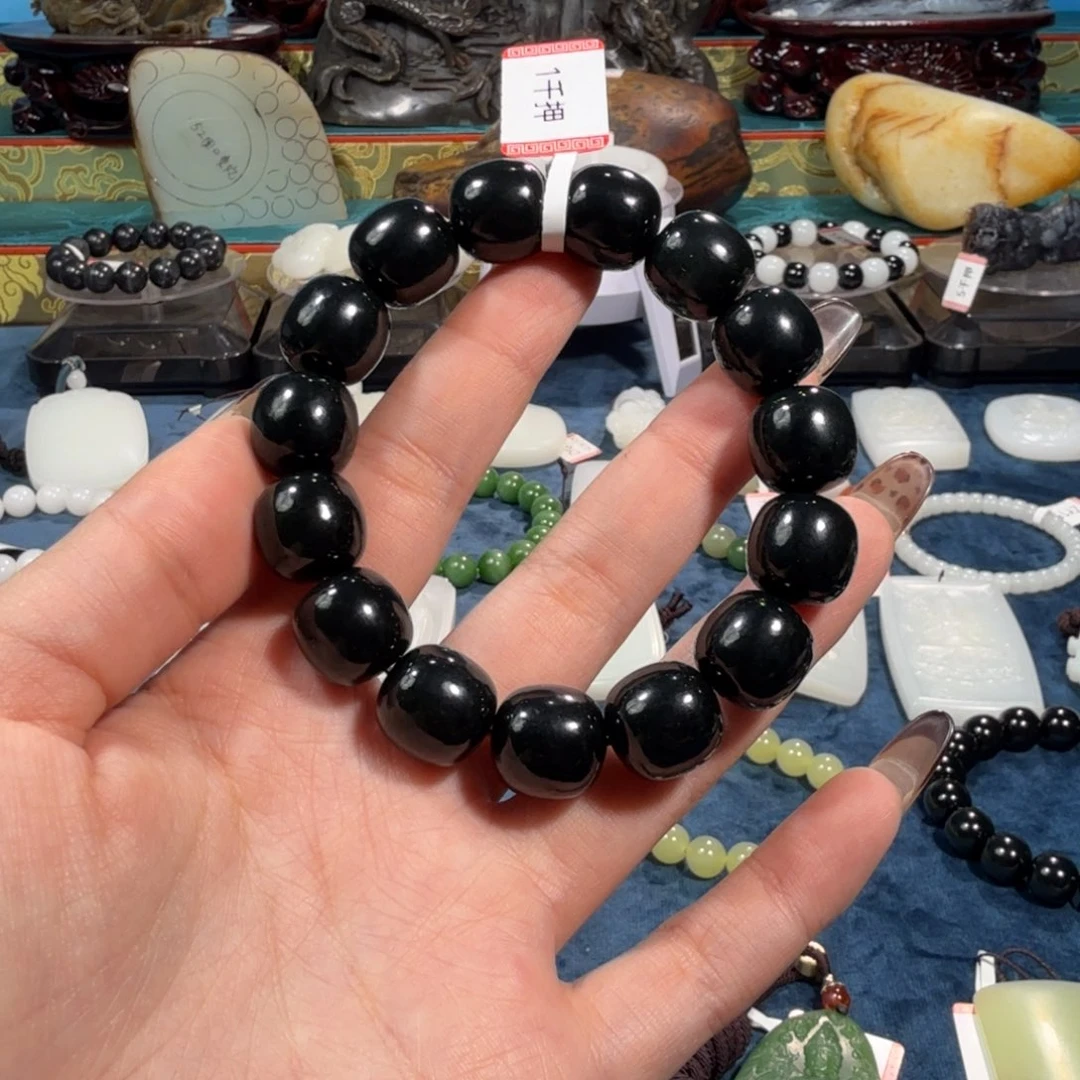 和田玉未镶嵌手串