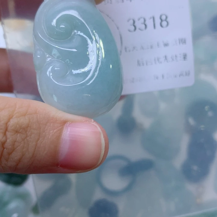 颈饰未镶嵌翡翠翡翠