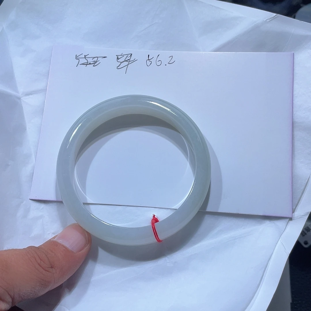 翡翠未镶嵌手镯天然翡翠手镯