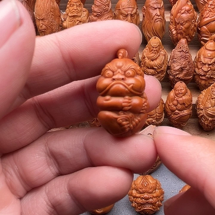 橄榄核吊坠18貔恘