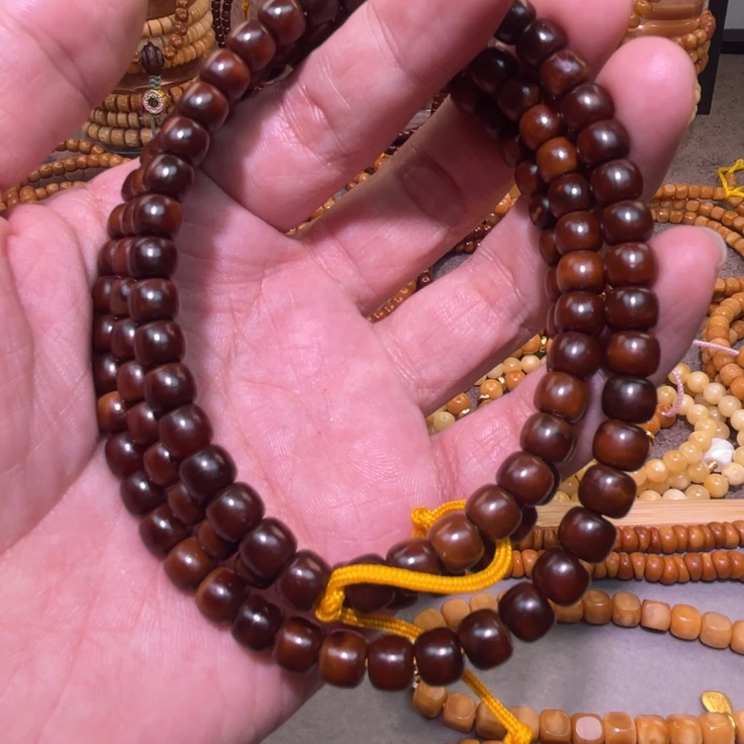 星月菩提吊坠七****恼7×6老型藏红极致