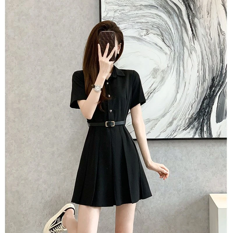 夏装2025年新款女法式设计感小众赫本风小个子polo衬衫黑色连衣裙