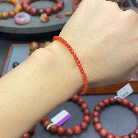 南红玛瑙手串3mm多样性发未镶嵌