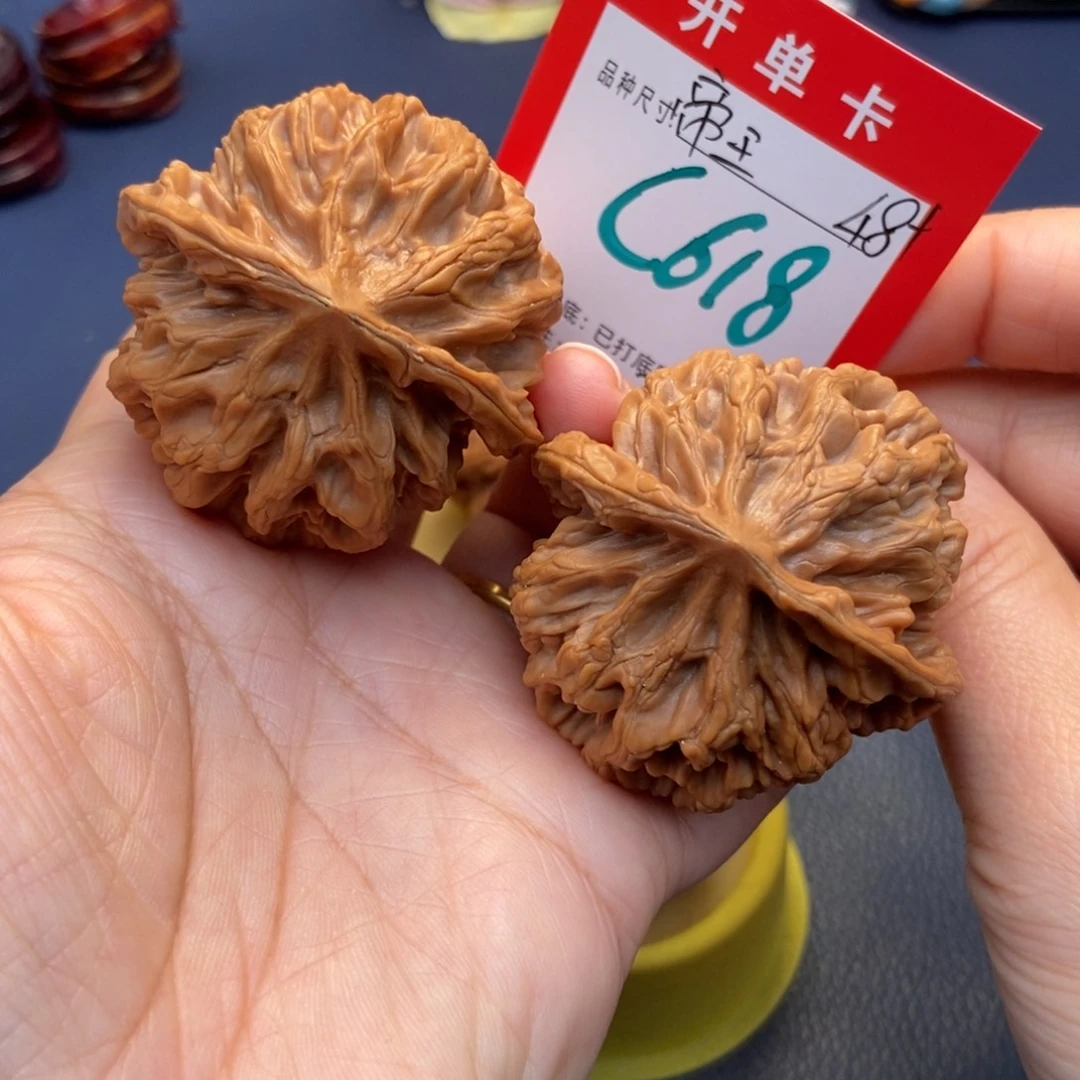 吊坠文玩核桃文玩核桃