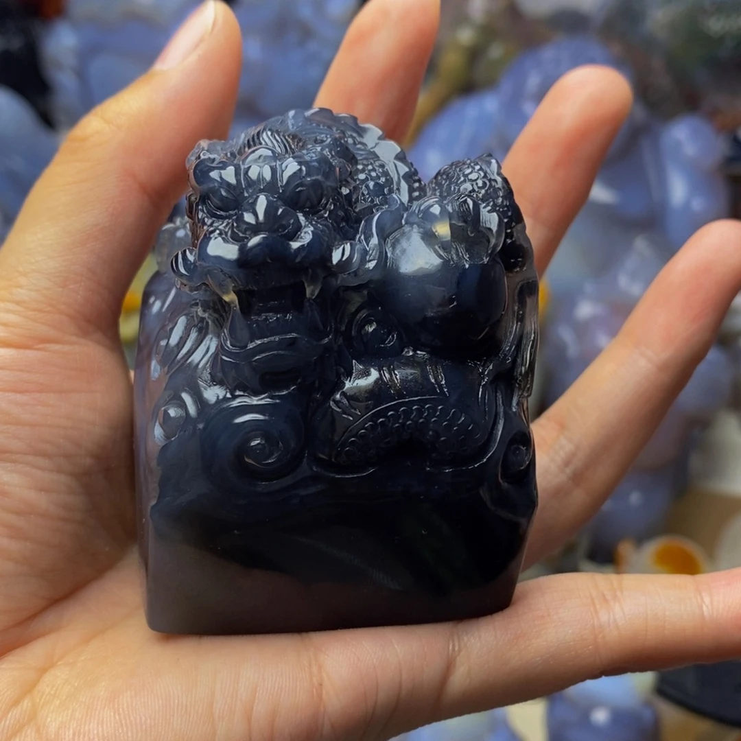 玛瑙/玉髓手把件未镶嵌溢*