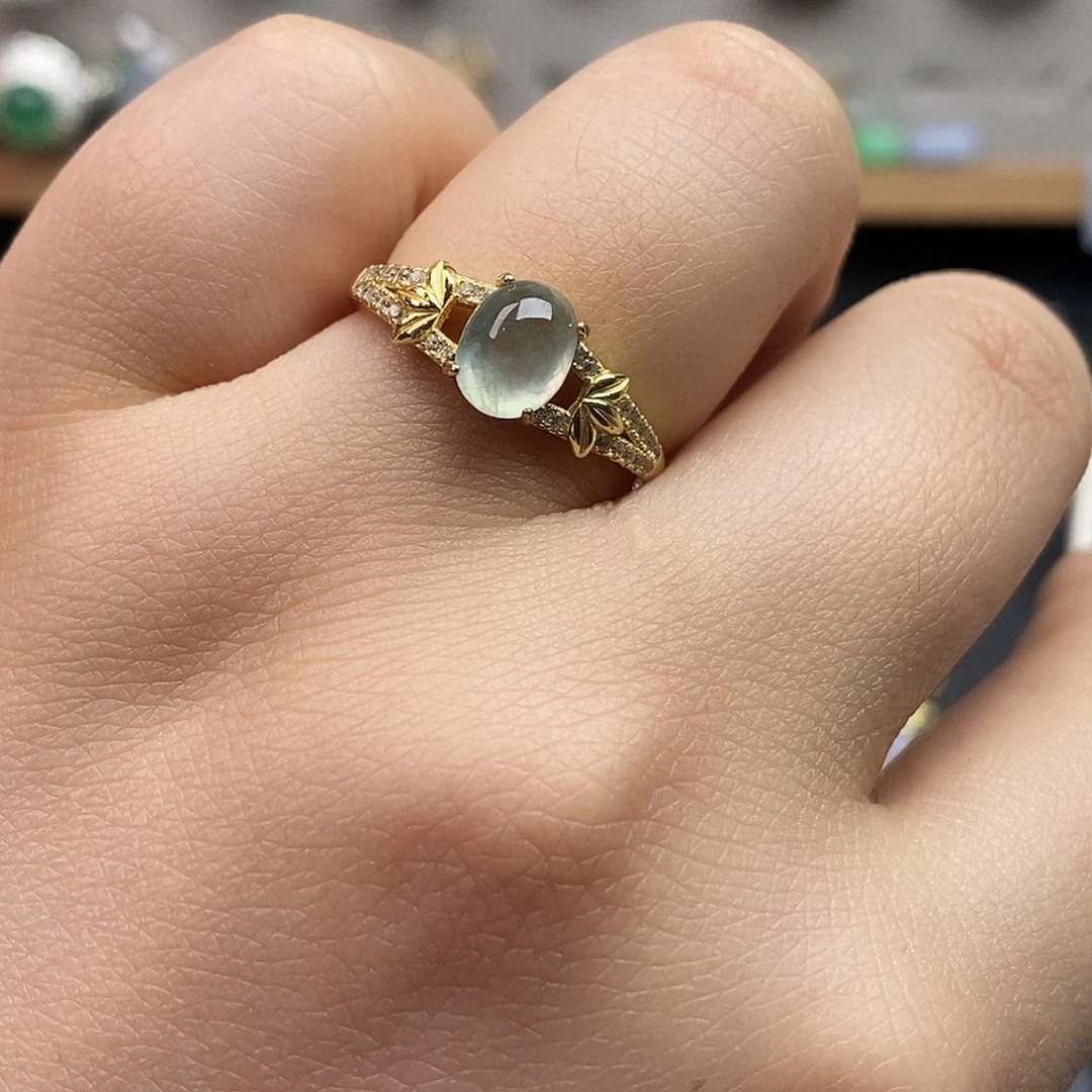 翡翠未镶嵌戒指翡翠