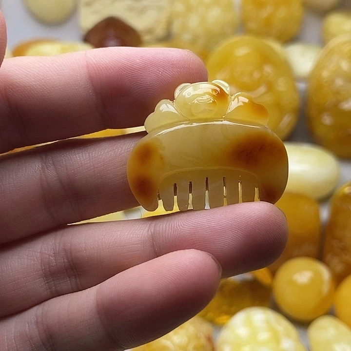 琥珀颈饰未镶嵌琥珀蜜蜡吊坠