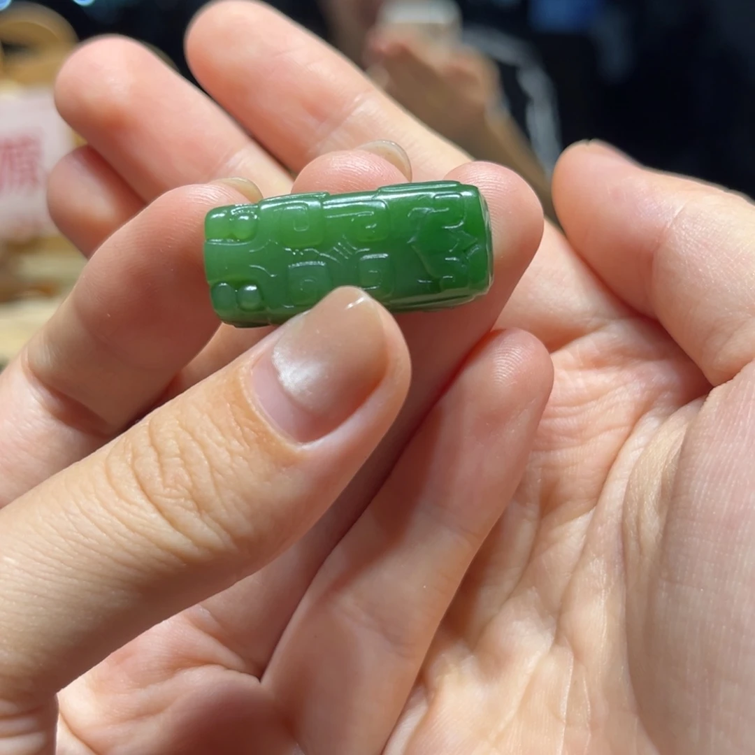 和田玉（碧玉）未镶嵌颈饰