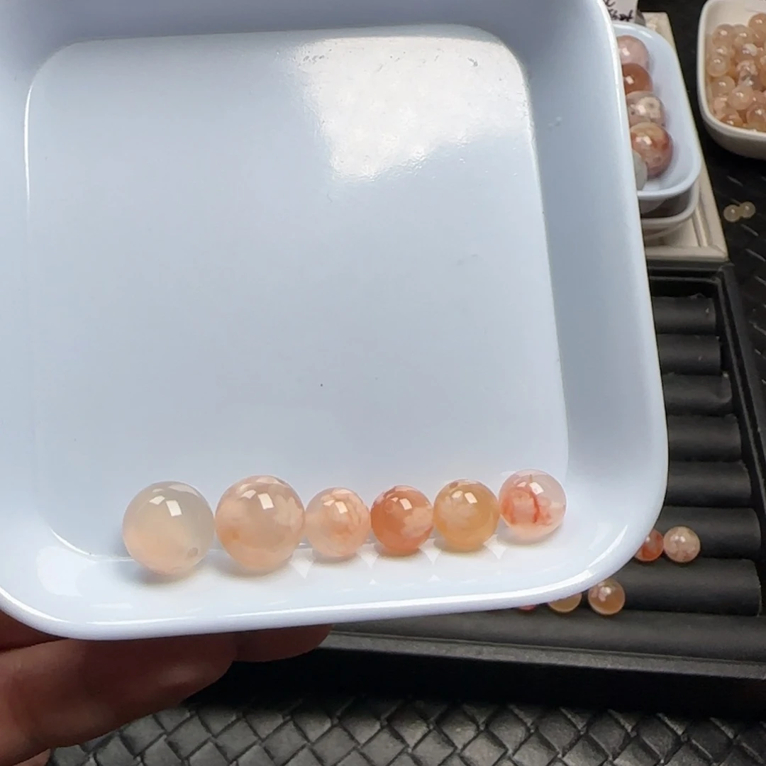未镶嵌玛瑙/玉髓珠宝半成品钟*