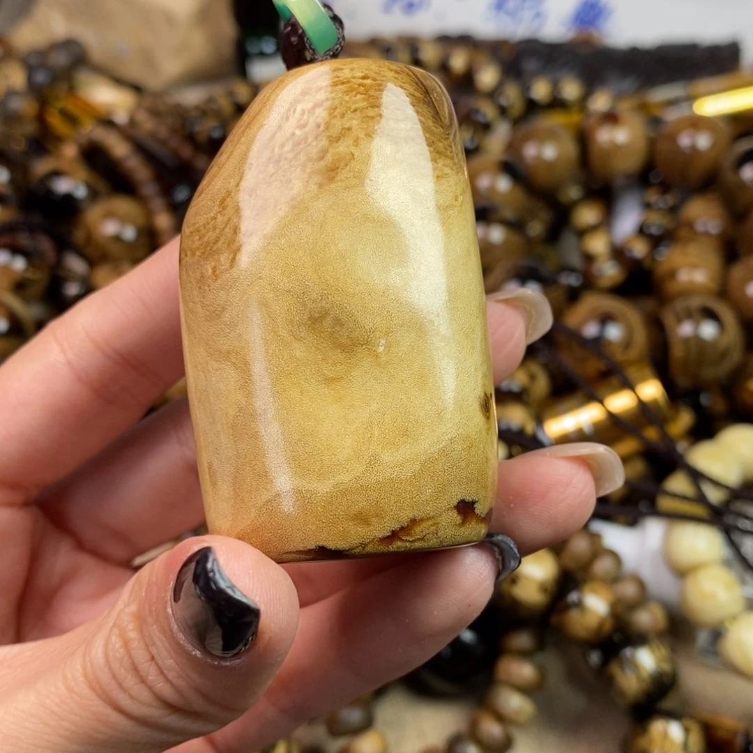 宋***哥橄榄核手串/手链精品