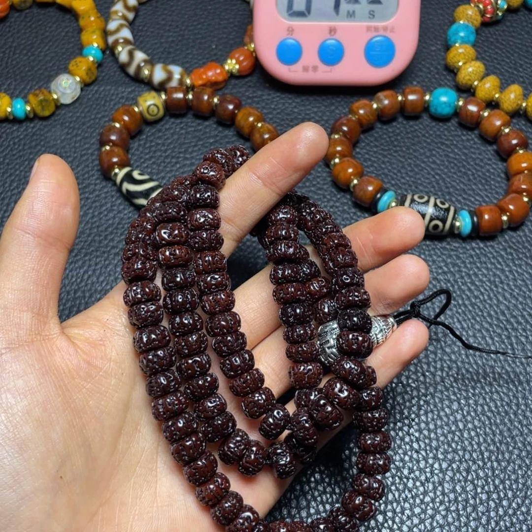 冯***心大叶紫檀（黑酸枝木类）