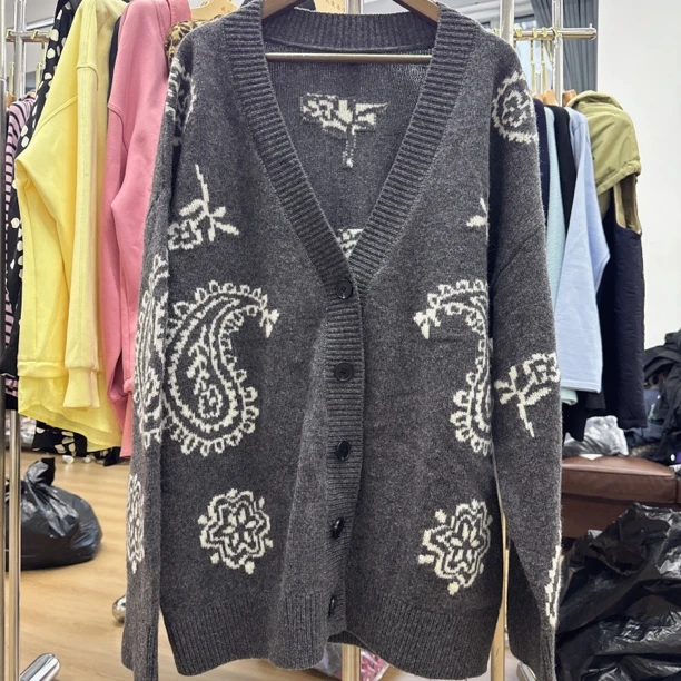 秋季新款腰果花印花羊毛毛衣外套