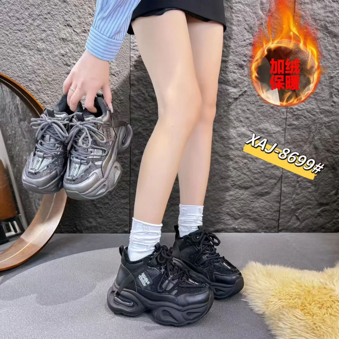 新疆跃哥轻奢女鞋2025冬季高帮加绒厚底6厘米时尚保暖老爹鞋8699