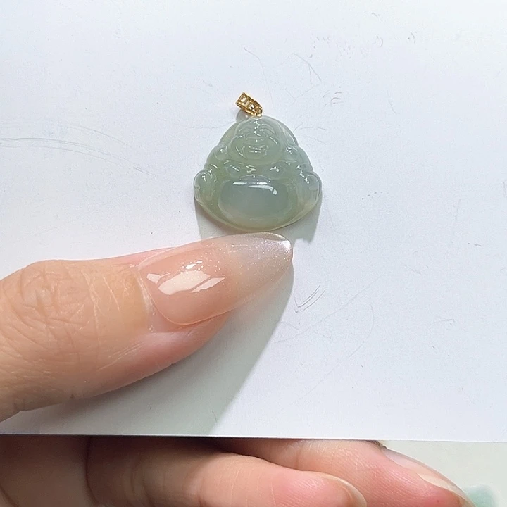 颈饰18K金镶嵌翡翠