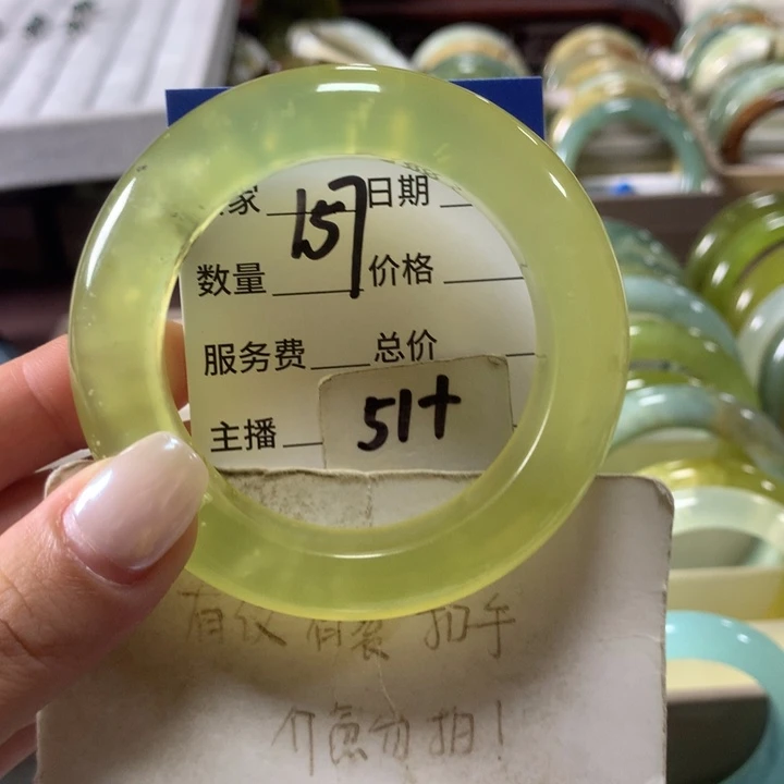 蛇纹石玉未镶嵌手镯157
