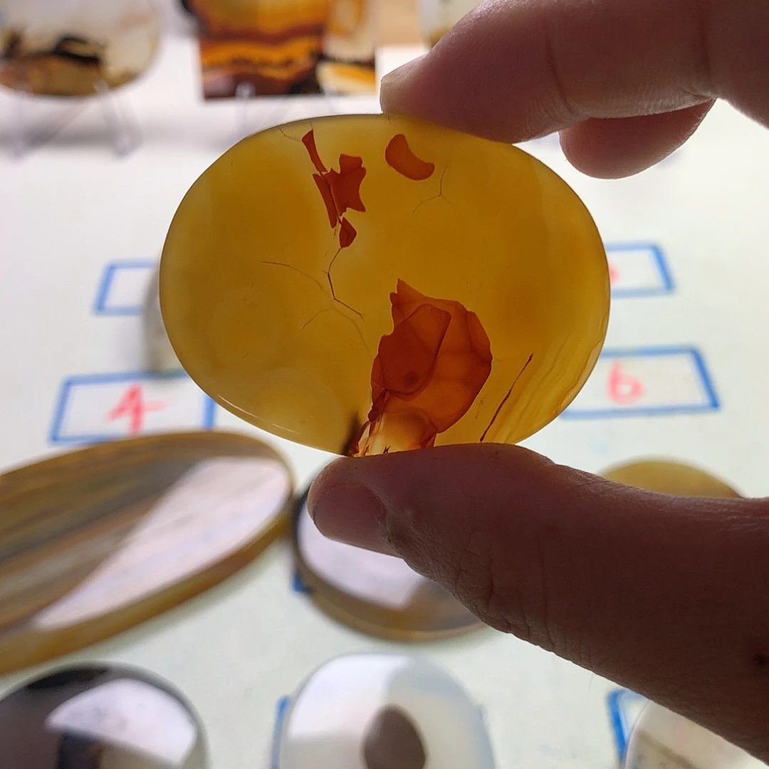 玛瑙/玉髓未镶嵌珠宝半成品