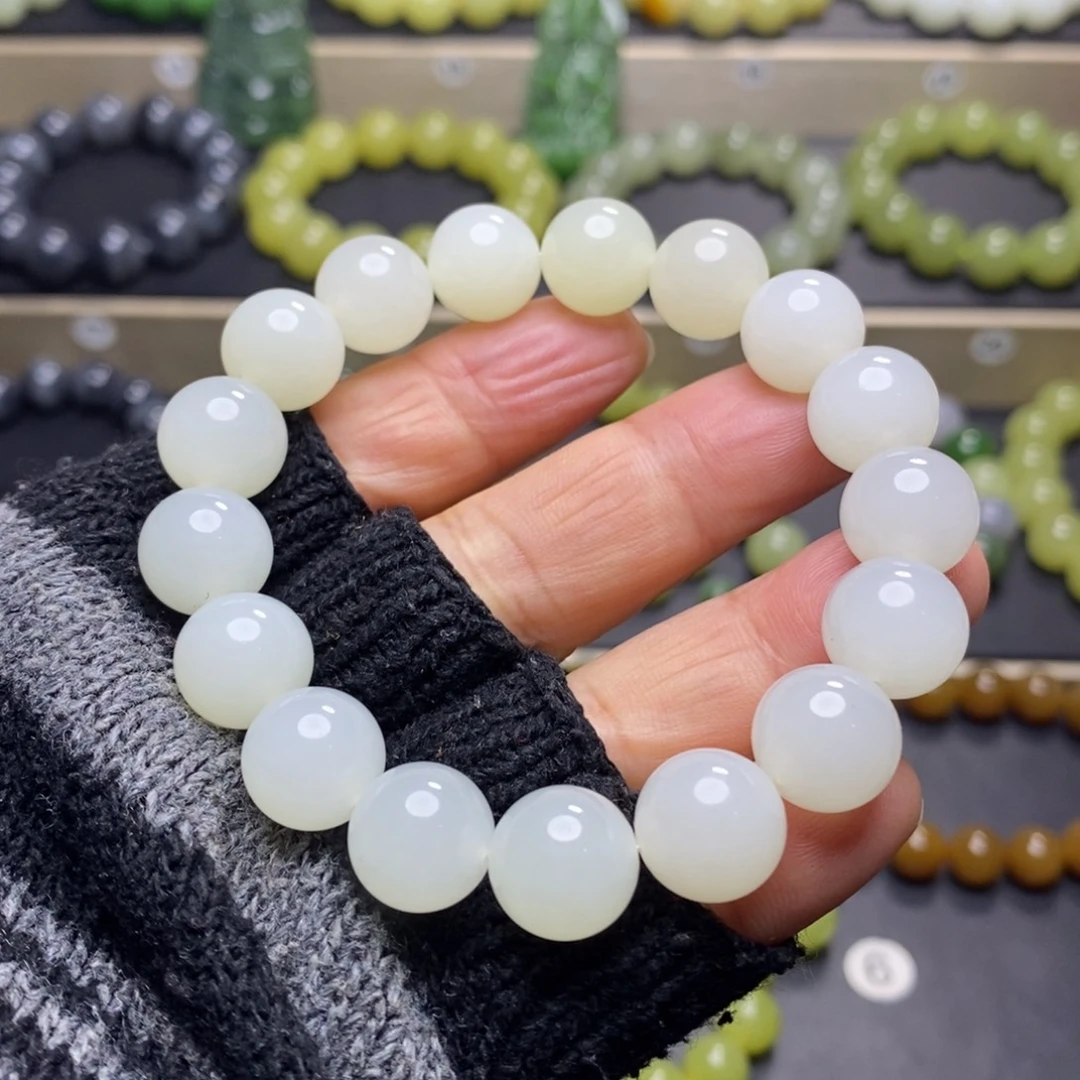 和田玉未镶嵌手串