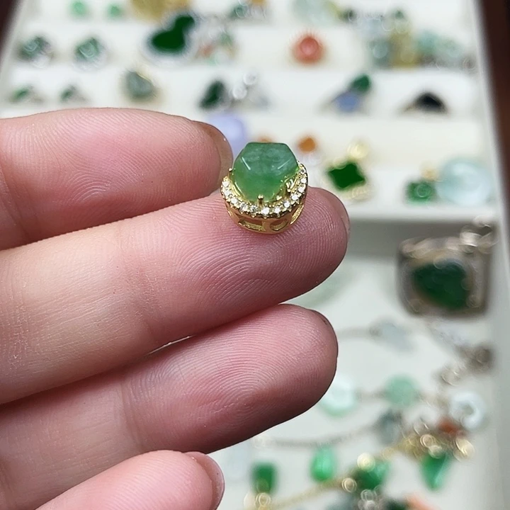 翡翠银S925镶嵌颈饰