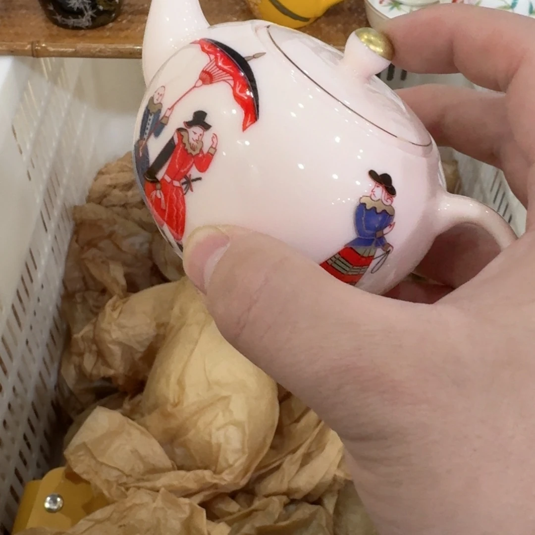 杯你好漂亮5376355896545