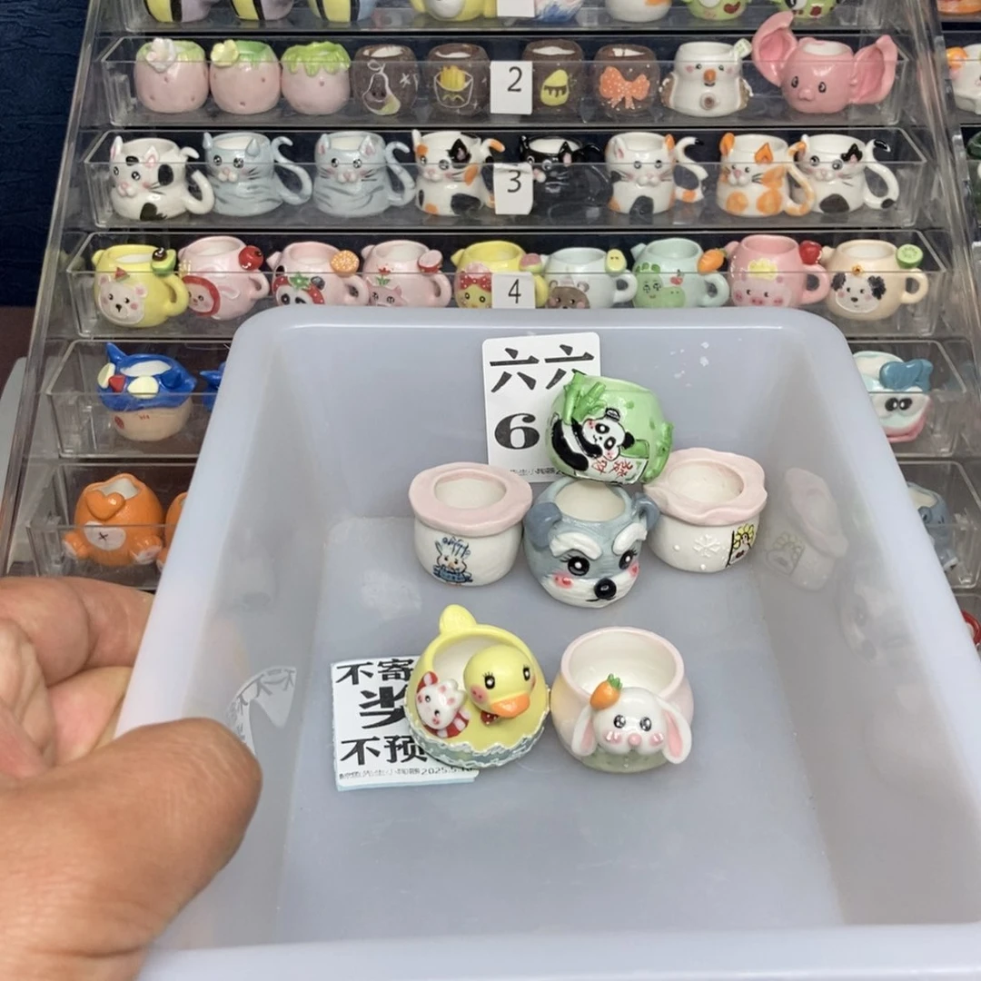 六*手捏釉烧拇指花盆6只