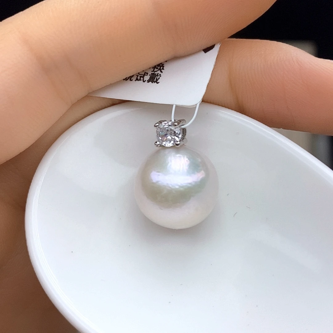 淡水珍珠合金颈饰