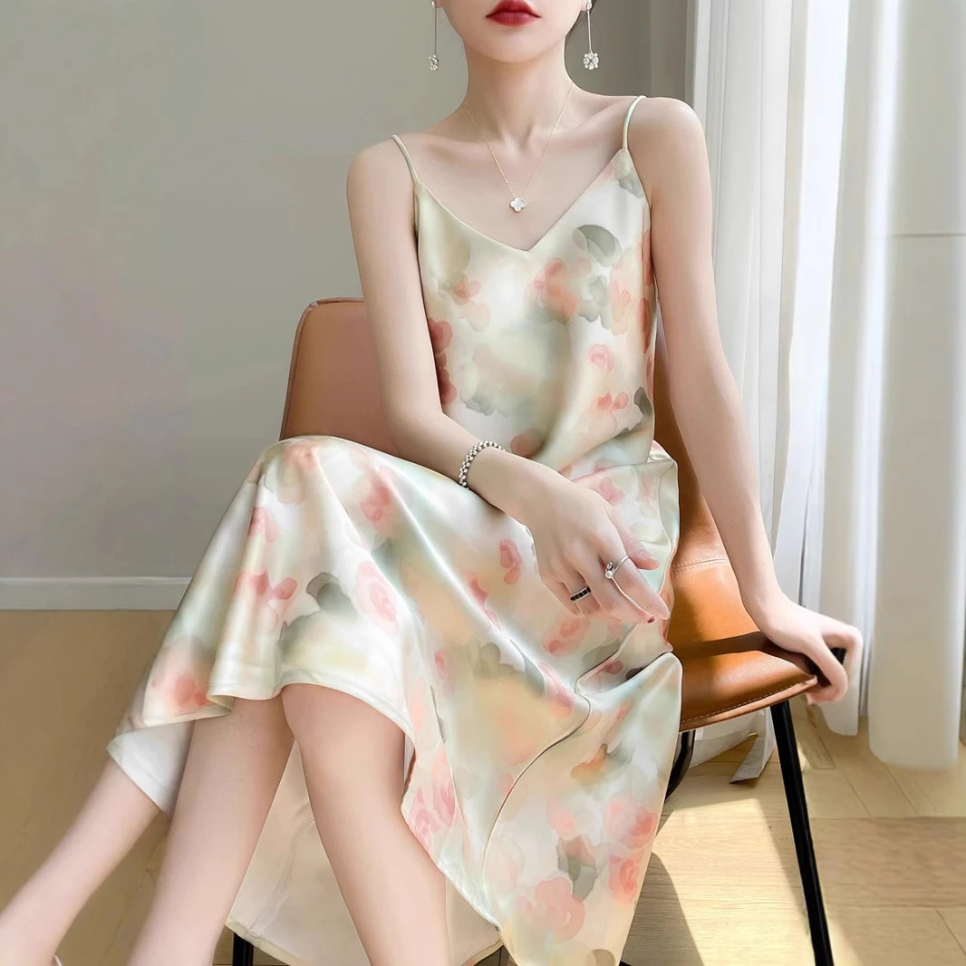 吊带法式长裙碎花富态风连衣裙外穿显瘦气质感裙子夏天甜美夏季