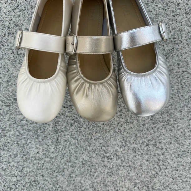 复古圆头玛丽珍鞋女单鞋2025早秋法式浅口百搭单鞋一字带软底软面