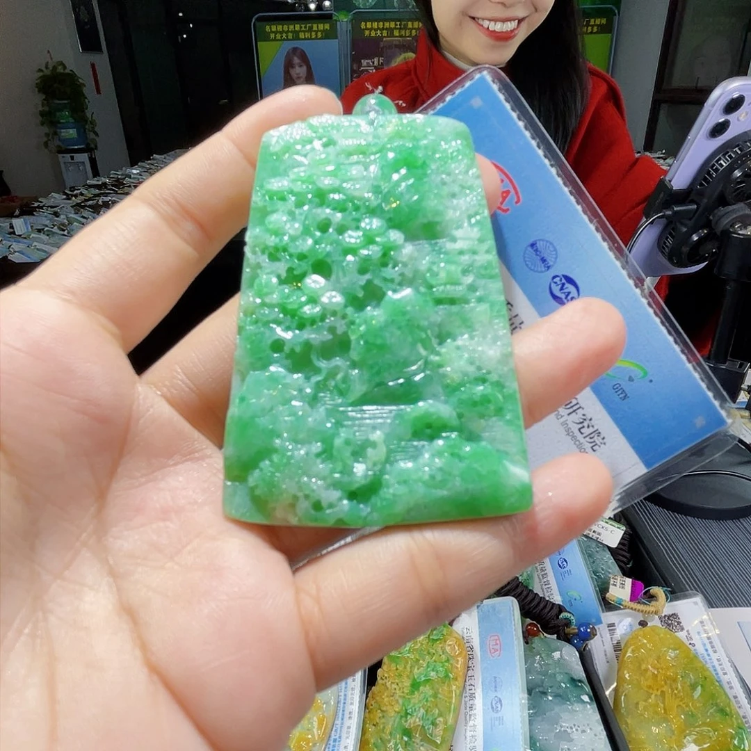 颈饰未镶嵌翡翠一