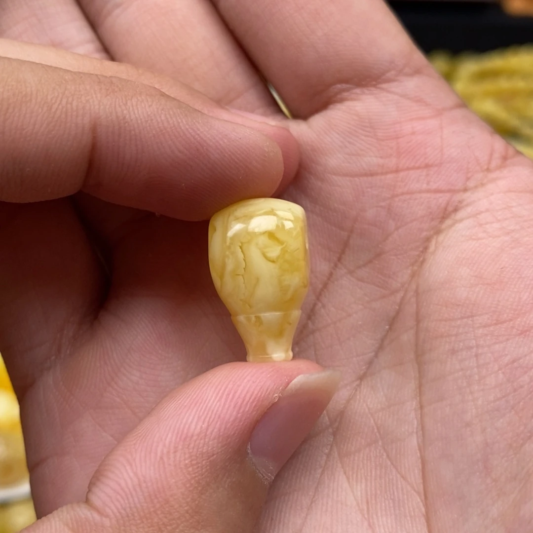 琥珀未镶嵌珠宝奇石11.5尺寸