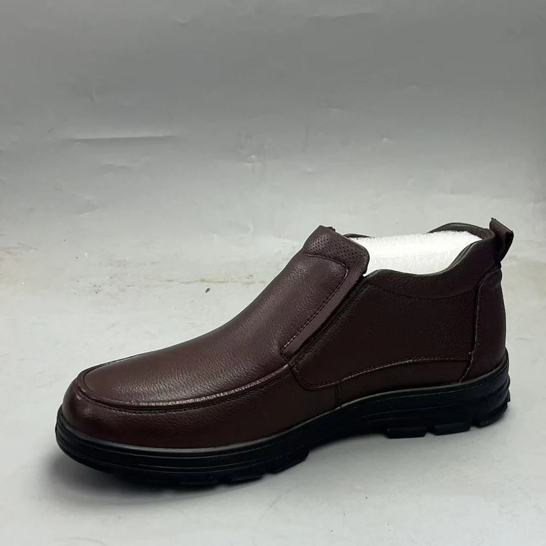 2013时尚百搭休闲透气男鞋