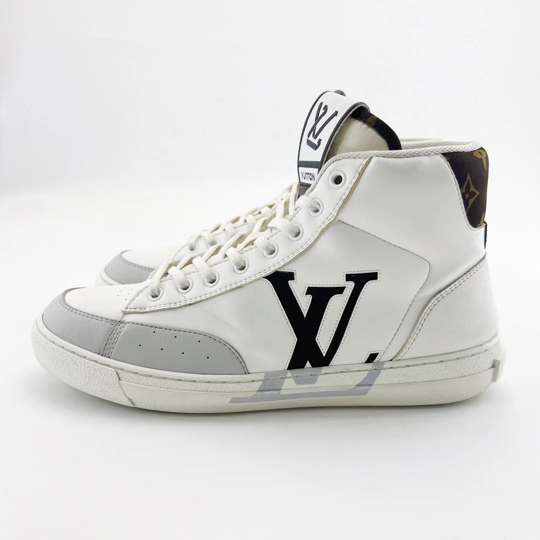 95新 LouisVuitton/路易威登 41.5码/拼色刺绣印花板鞋/8257395