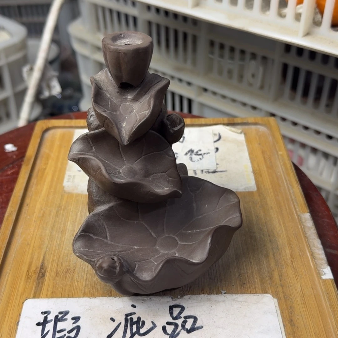 瑕疵介意勿拍陶瓷器皿A 162