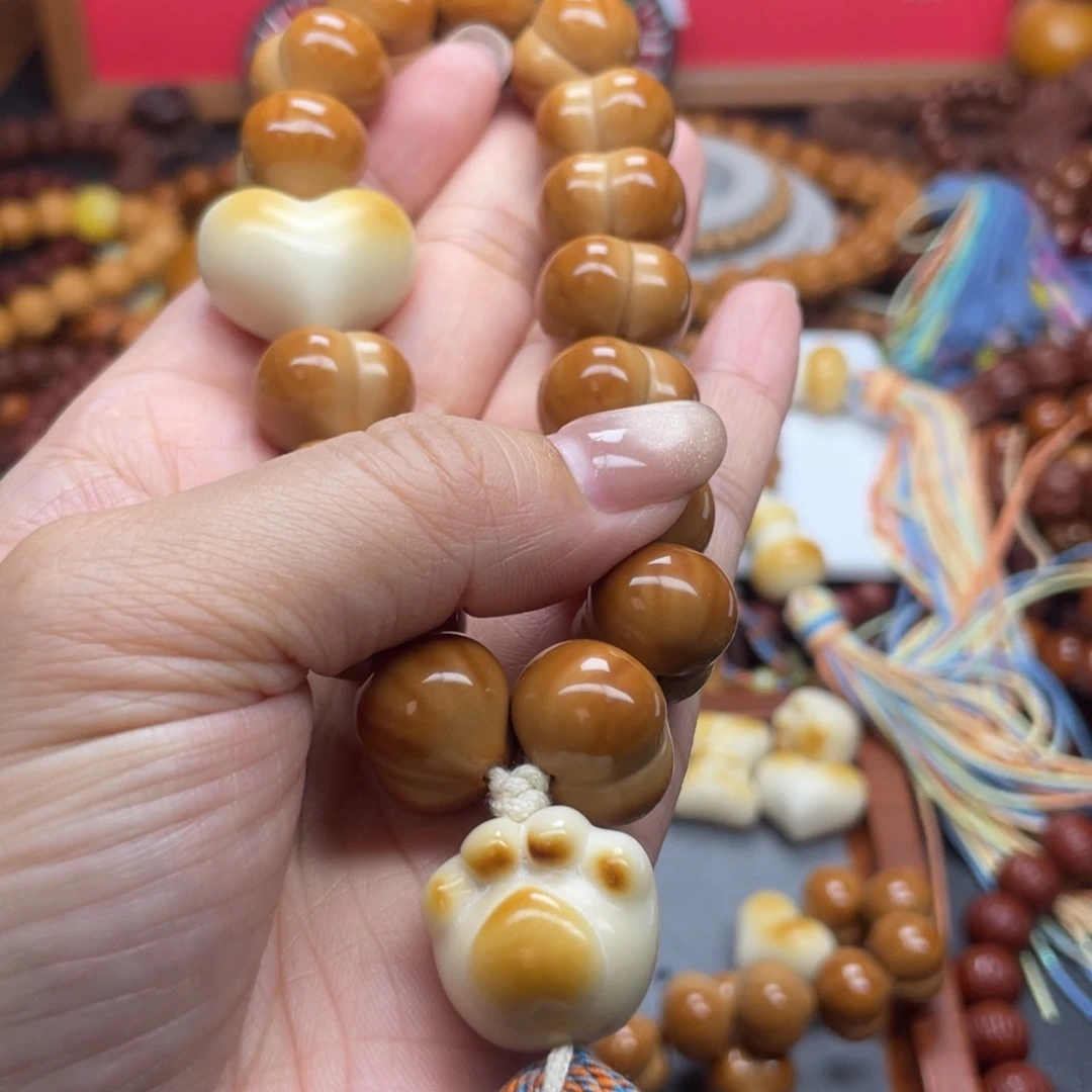 猴头核桃全品18左右屁桃