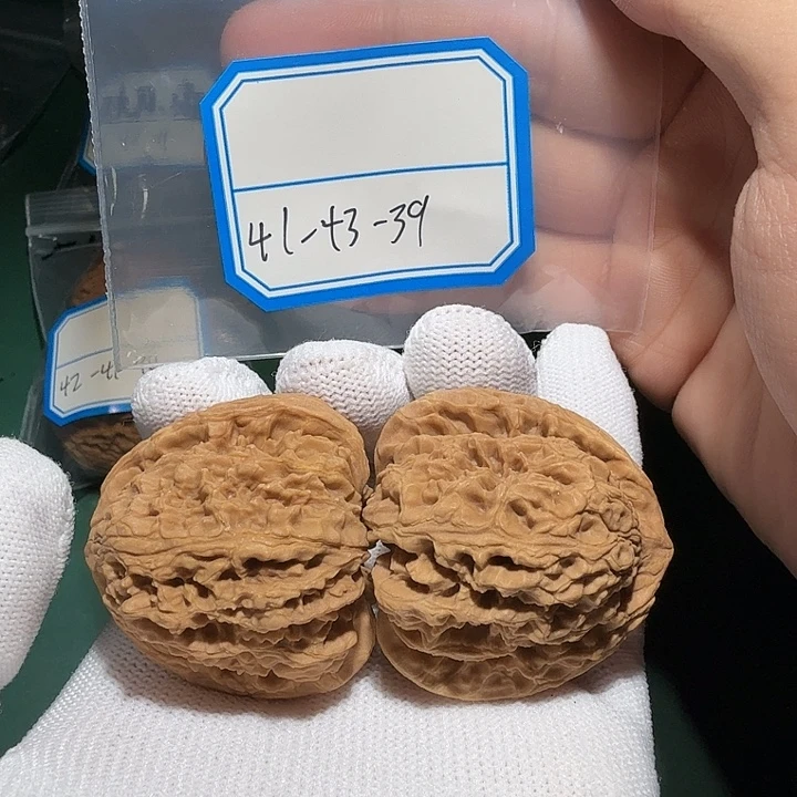 吊坠文玩核桃南疆7