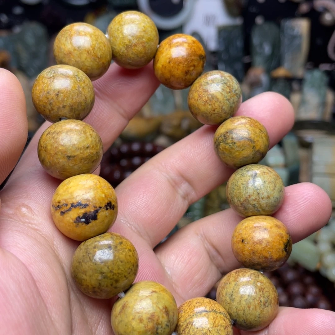 岫岩河磨玉（透闪石质玉）未镶嵌颈饰卡18