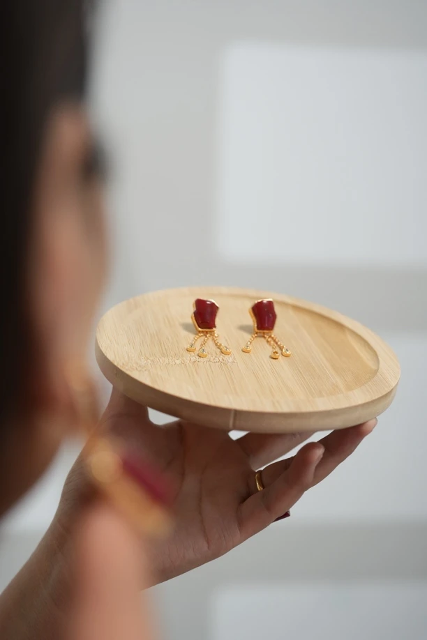 铜合金耳饰 新款耳钉高端大气，太美了气质