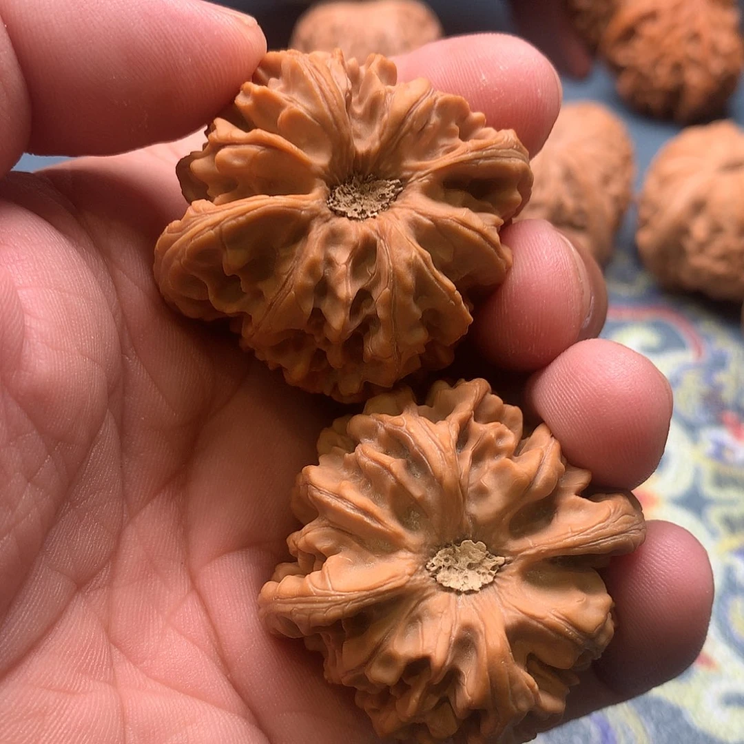 吊坠文玩核桃龙门涧