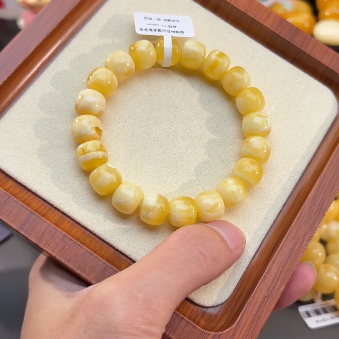 琥珀未镶嵌裸石琥珀蜜蜡