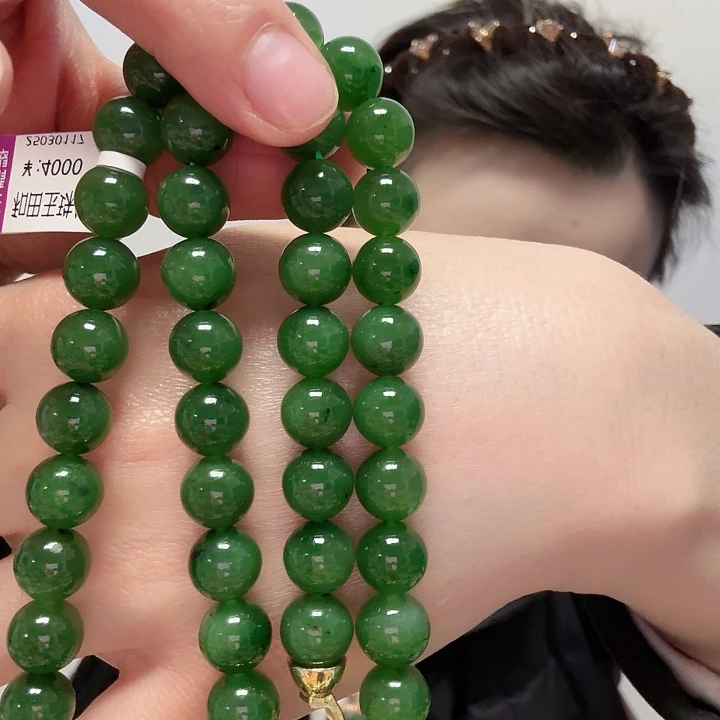 颈饰未镶嵌和田玉仓库