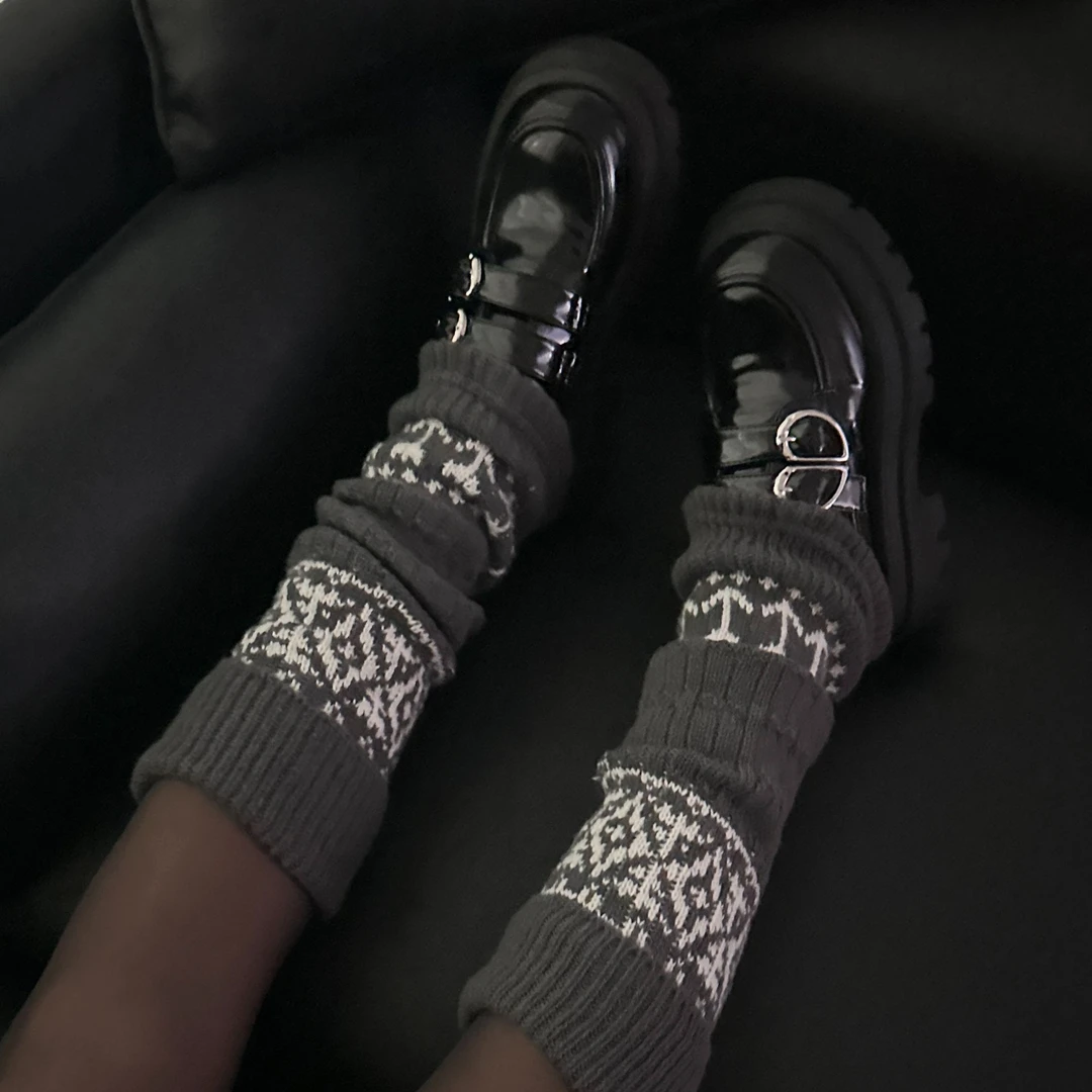 【费尔岛袜套】冬季穿搭复古设计款高质感显瘦70cm费尔岛白色堆堆袜