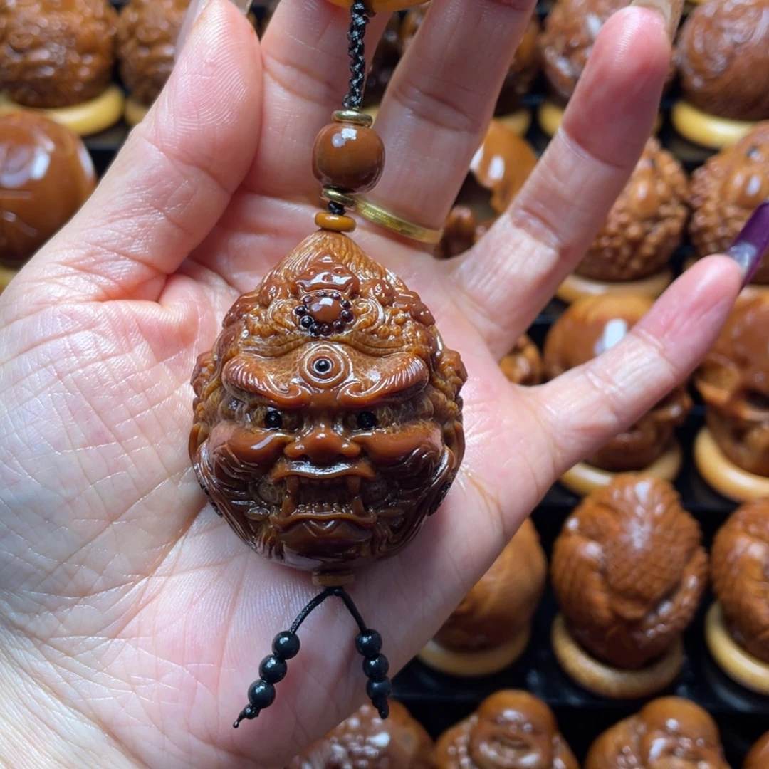 坏***蛋橄榄核把件橄榄球