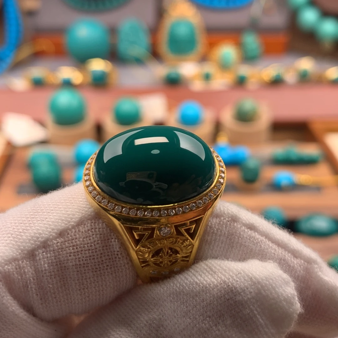 足金镶嵌绿松石挂件