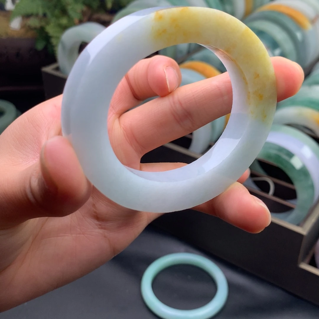 定制翡翠手镯不退不换未镶嵌