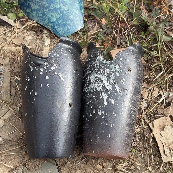 正品紫砂口11高19瑕疵