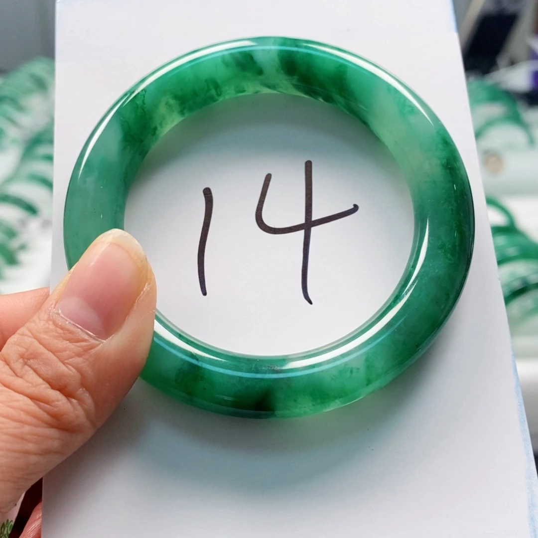 石英质玉未镶嵌手镯手镯