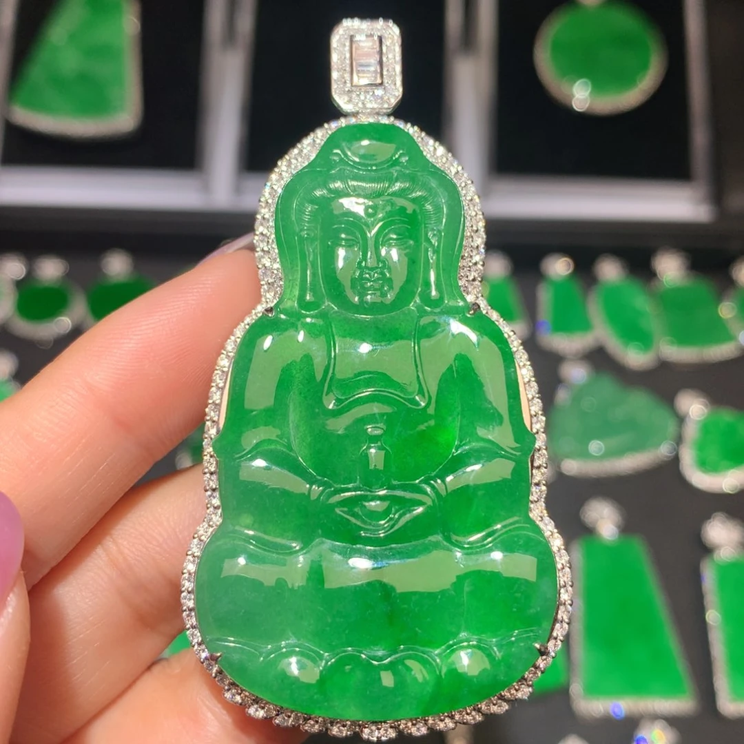 翡翠颈饰18K金镶嵌翡翠